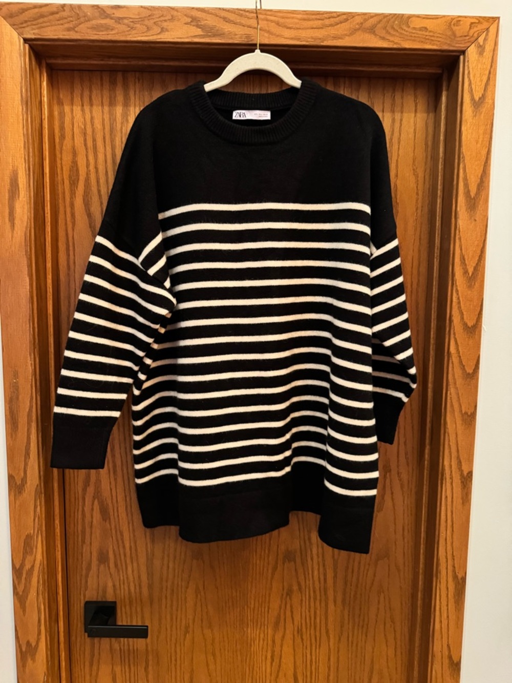 Zara Black Ribbed Crewneck Sweater